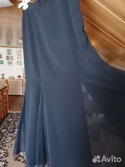 Женский нарядный костюм