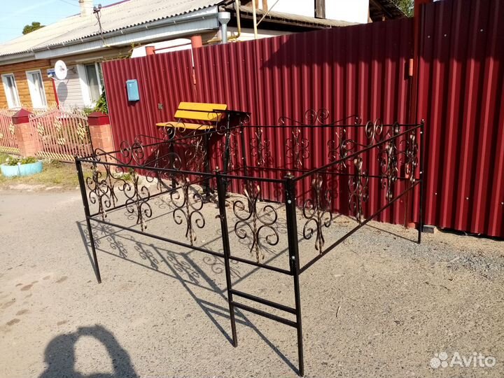 Изготовление оградок столиков, лавки