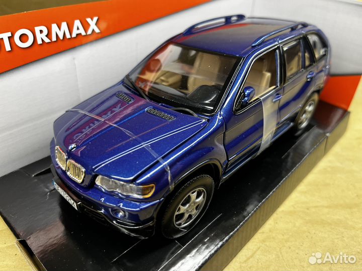 BMW X5 1/24 MotorMax