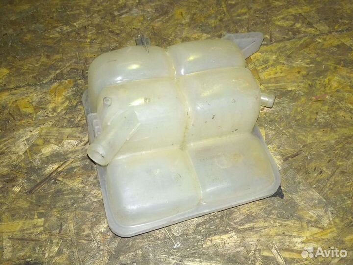 Расширительный бачок Форд Фокус 3