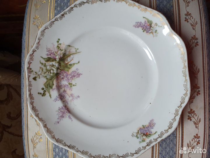 Антикварная тарелка 