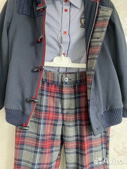 Костюм тройка