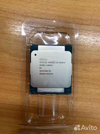 Процессор Intel Xeon E5 2630v3 8 ядер 16 потоков