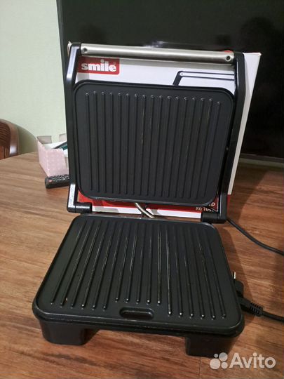 Электрогриль kg 1046