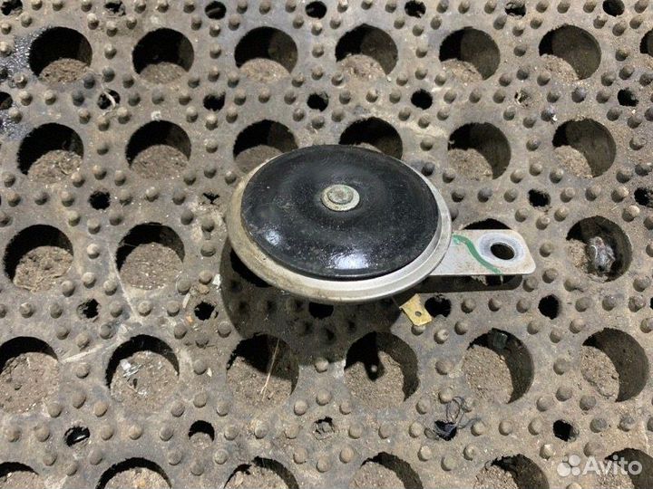 Звуковой сигнал передний левый Mitsubishi L200 V