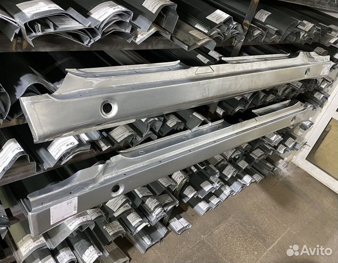 Порог правый Mercedes W210 1996-2002 (Klokkerholm)