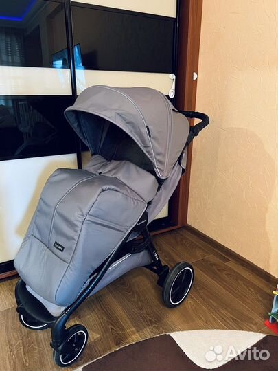 Коляска прогулочная luxmom 730 libra