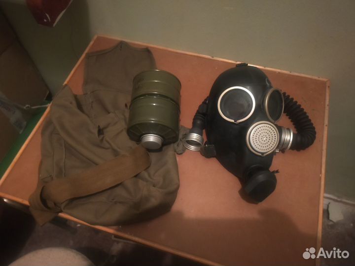Противогазы
