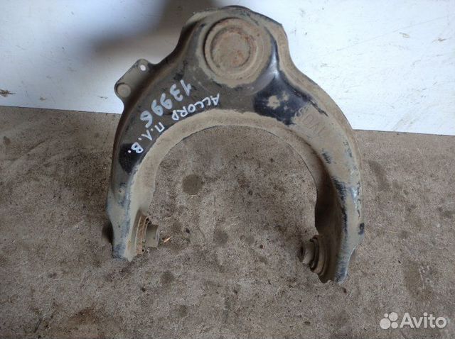 Рычаг подвески верхний передний левый Honda Accord