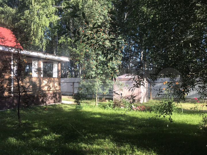 Дом 90 м² на участке 8 сот.