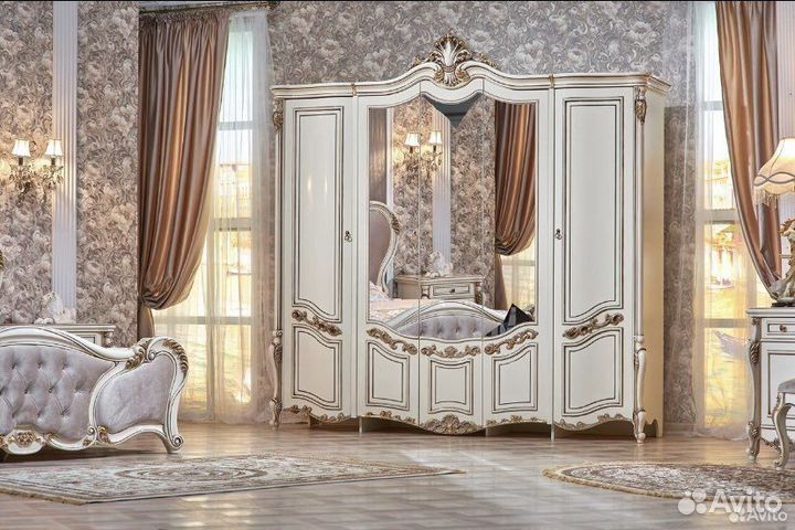 Спальный гарнитур