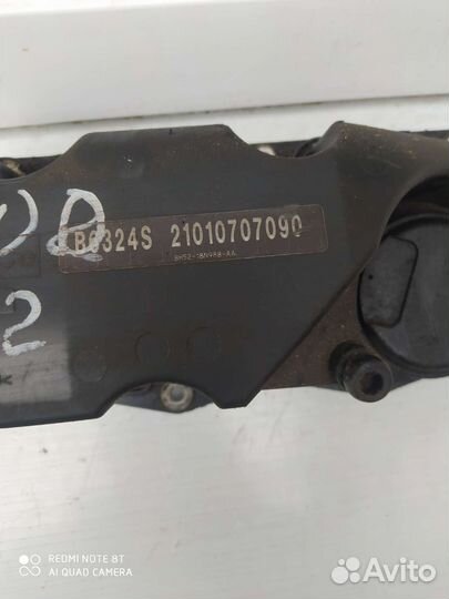 Клапанная крышка land rover Freelander 3.2