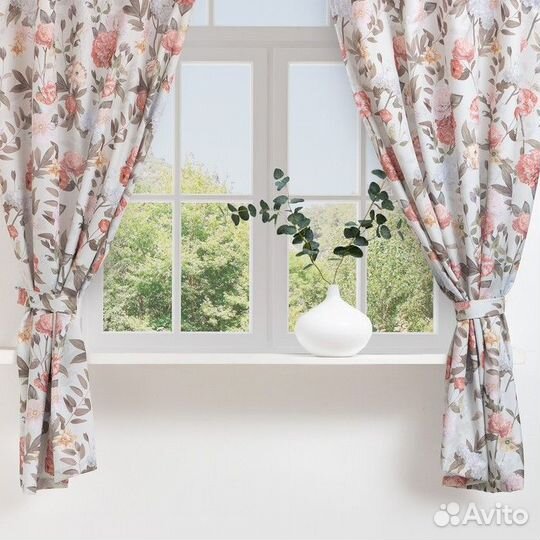 Комплект штор для кухни с подхватами Этель 'Цветущ