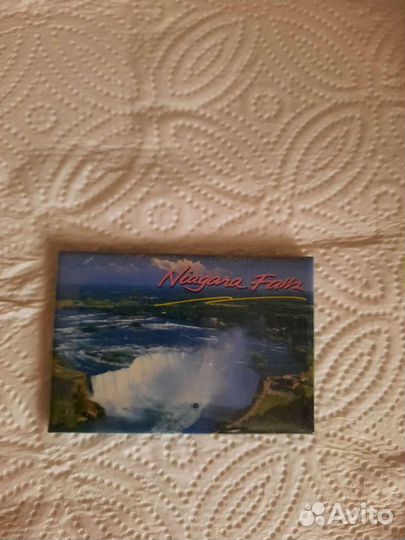 Магниты на холодильник из разных стран