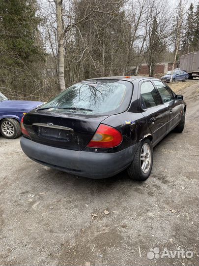 Ford mondeo 2 1.8 МКПП в разбор