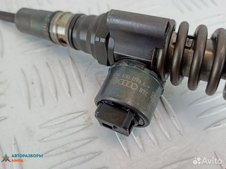 Форсунка Dodge Caliber 2008 68000912AA