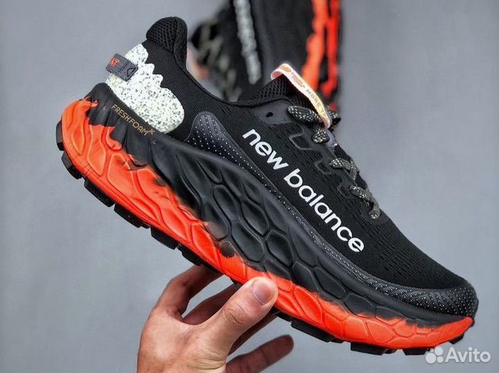 Кроссовки New Balance Fresh Foam V3 More Trail Jin