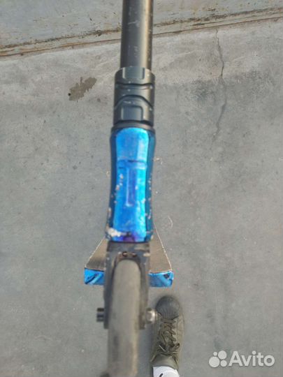 Трюковой самокат tech team Excalibur