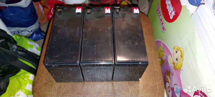 Аккумулятор герметичный свинцово-кислотный 12В/9Ач