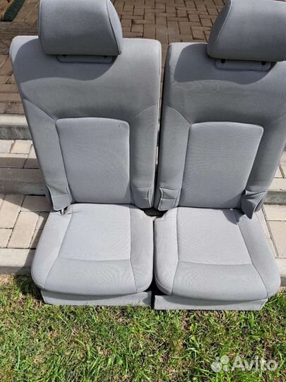Третий ряд сидений Chevrolet Orlando