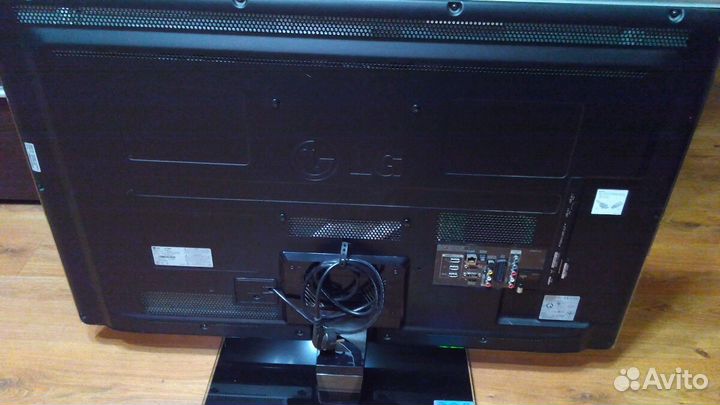 Телевизор LG 42LE8500 разбор