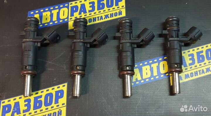 Форсунка топливная Peugeot Citroen Mini