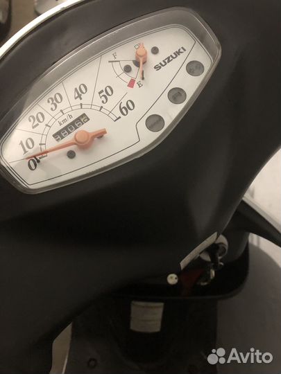 Скутер Suzuki Adress V50