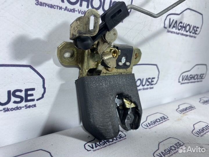 Замок багажника Volkswagen Jetta MK 4 2.0 AVH 2003
