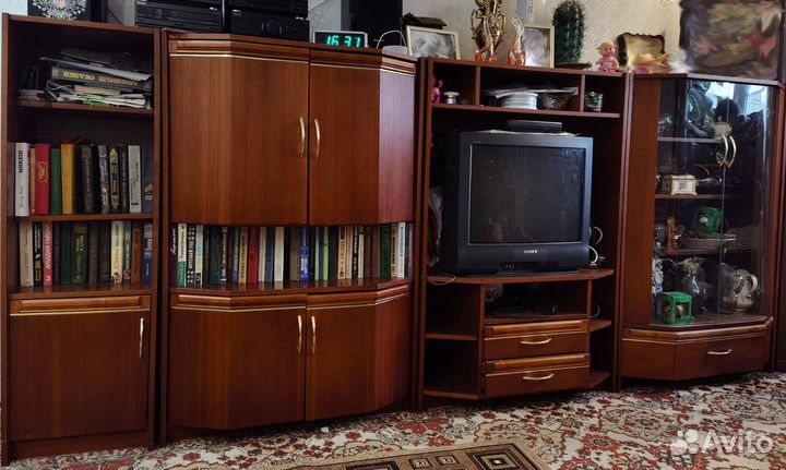 Стенка в гостиную бу