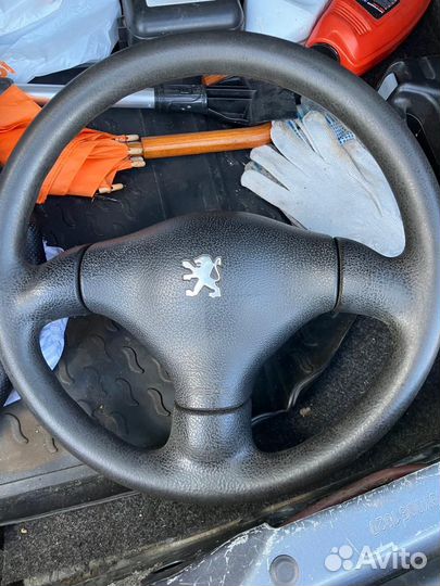 Руль на peugeot 206