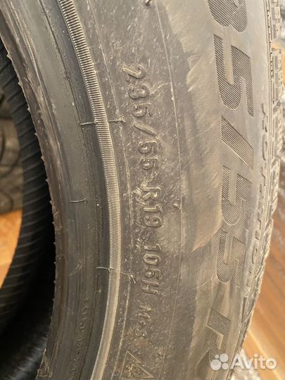 Pirelli Ice Zero FR 235/55 R19 105H