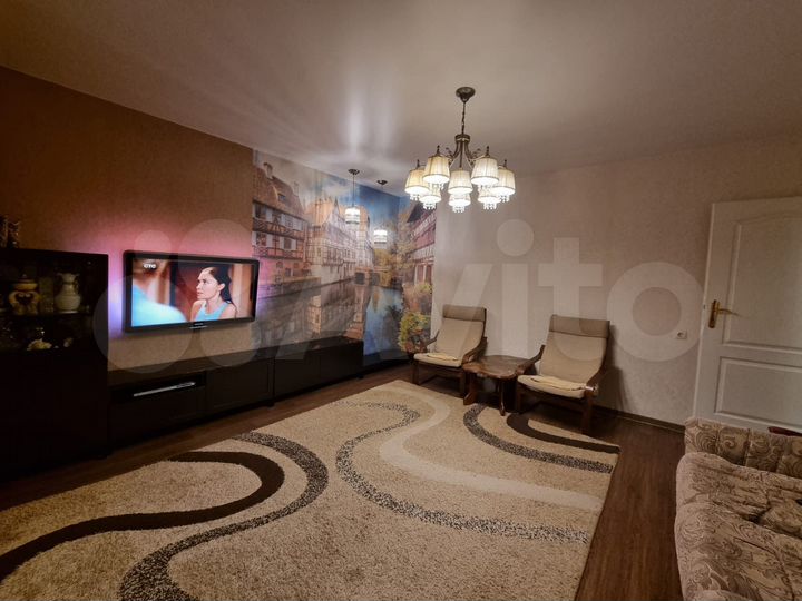 3-к. квартира, 69 м², 8/10 эт.