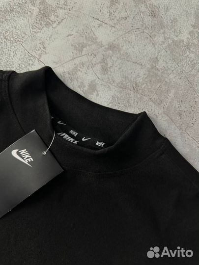 Свитшот Nike черный с флисом