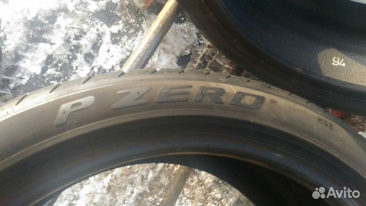 Pirelli P Zero 275/35 R20