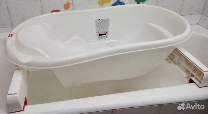 Ванночка для купания Ok Baby с держателями
