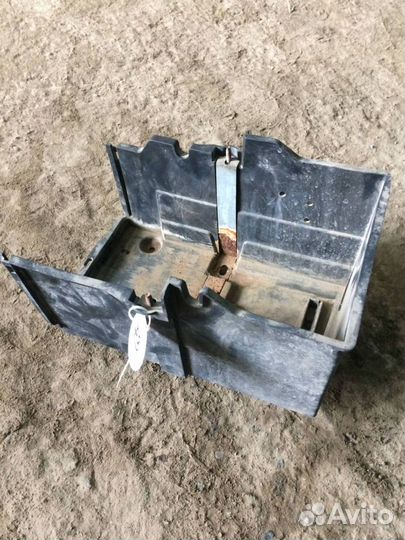 Площадка акб Ford Focus 3