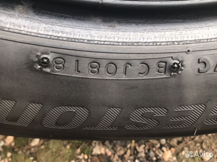 Bridgestone Blizzak DM-V2 235/55 R18 100T