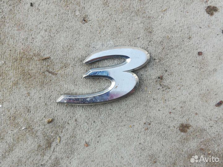 Буквы Мазда 3