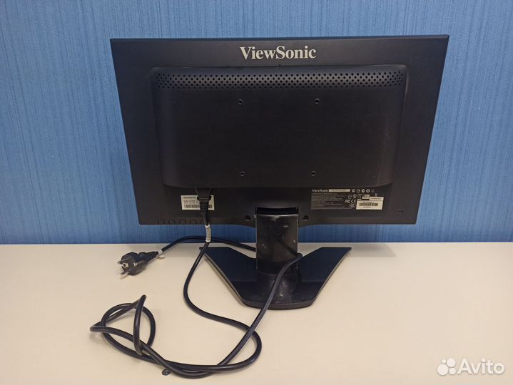 Монитор Viewsonic 18.5