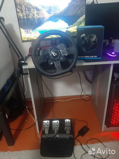 Игровой руль logitech g923