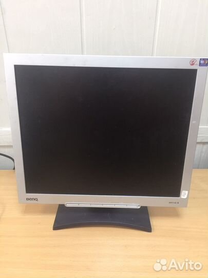 Монитор Samsung