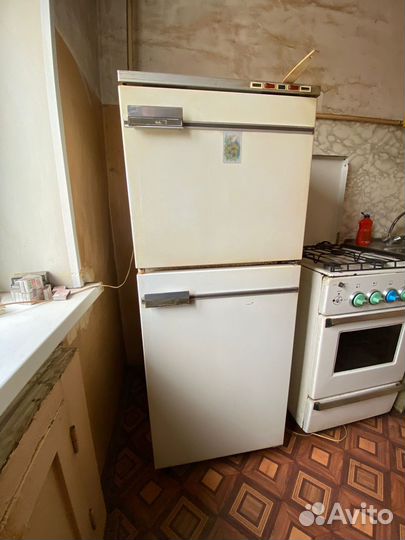 Холодильник советский бирюса 22