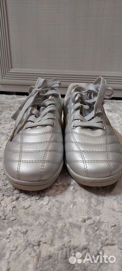 Бутсы для зала. Футзалки. Новые