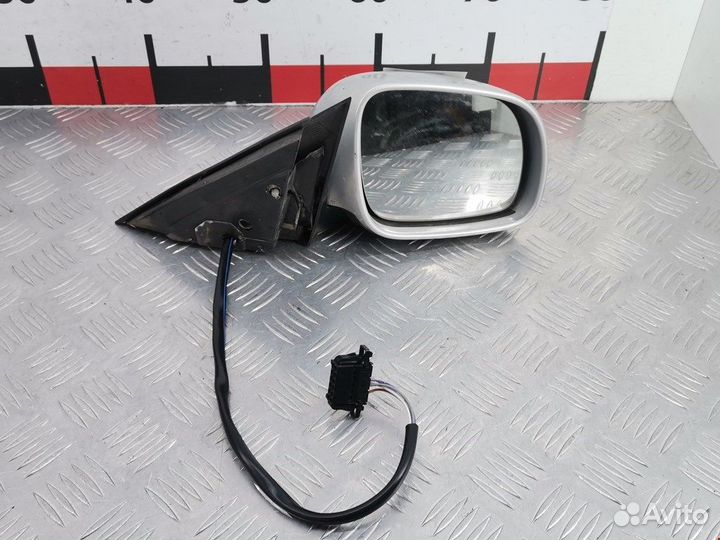 Зеркало боковое правое для Volkswagen Passat 5