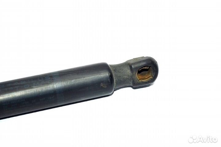 Амортизатор верхней решетки радиатора scania R-ser