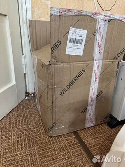 Коробка с бу вещами