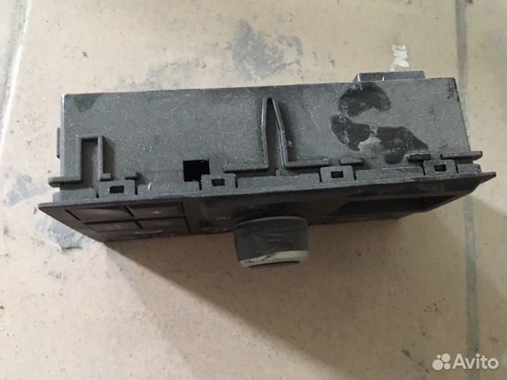 Блок управления печкой/климатом Renault T-Series