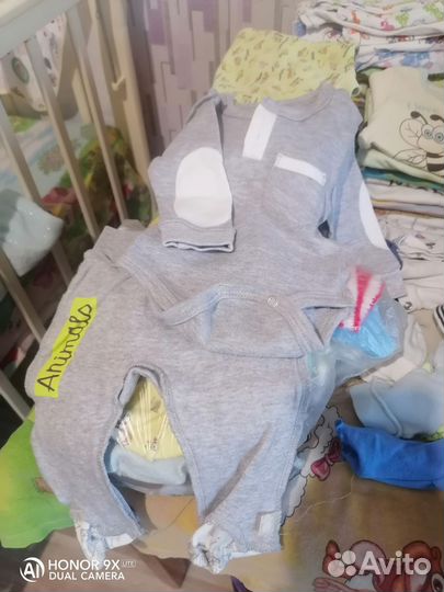 Вещи для новорожденных