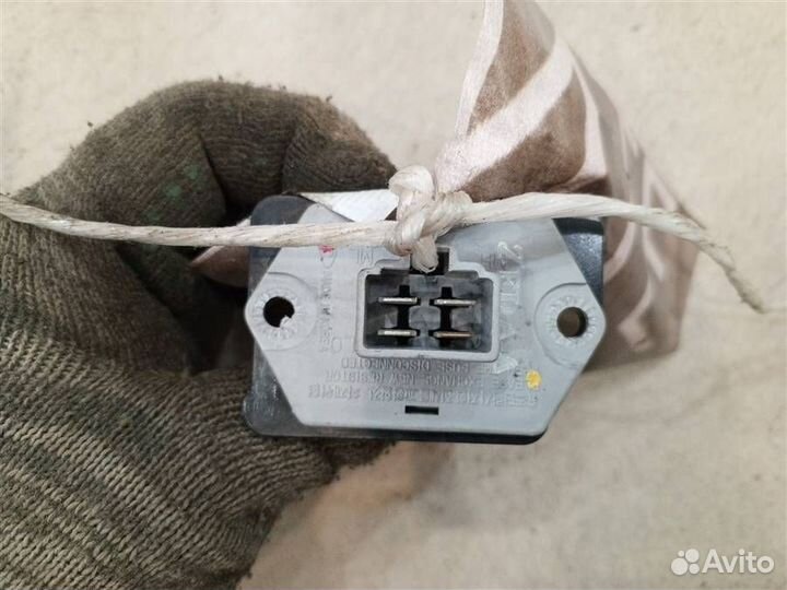 Резистор отопителя Hyundai Matrix 2001-2010