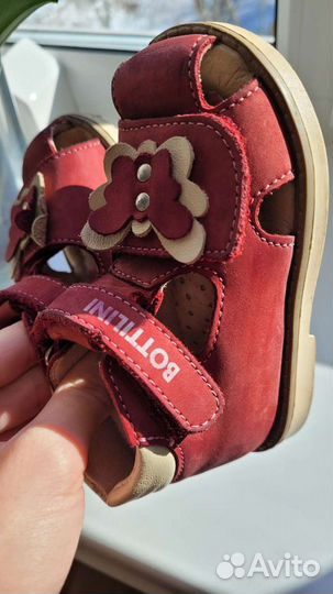 Сандалии для девочки bottilini 22 размер